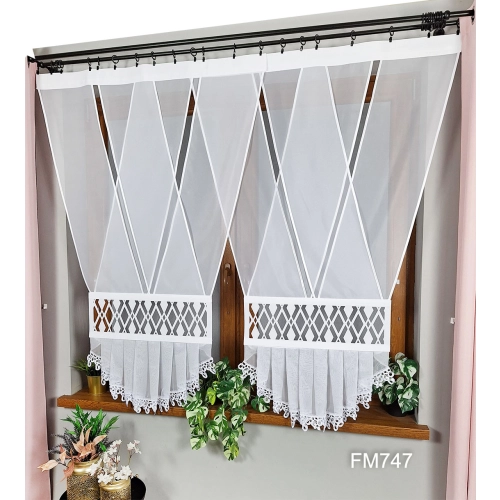 Firanka gotowa – panele Vki z ażurem i falbanką - krótkie lub na balkon - FM747